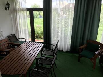 Фото номера Дом с 4 спальнями Дома для отпуска Vila Teo г. Bărăşti 12